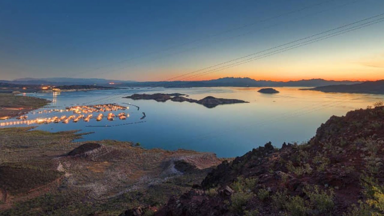The 10 Largest Man-Made Lakes in the United States
