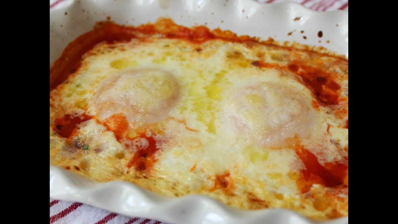 Baked Eggs - Eggs Baked in a Spicy Creamy Tomato Sauce - Father's Day Brunch Idea