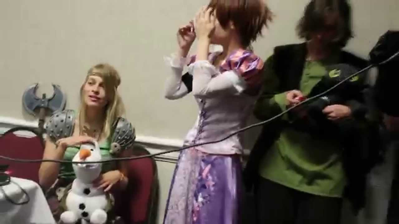 AkaiCon 2014 - Rise of the Brave Frozen Tangled Dragons