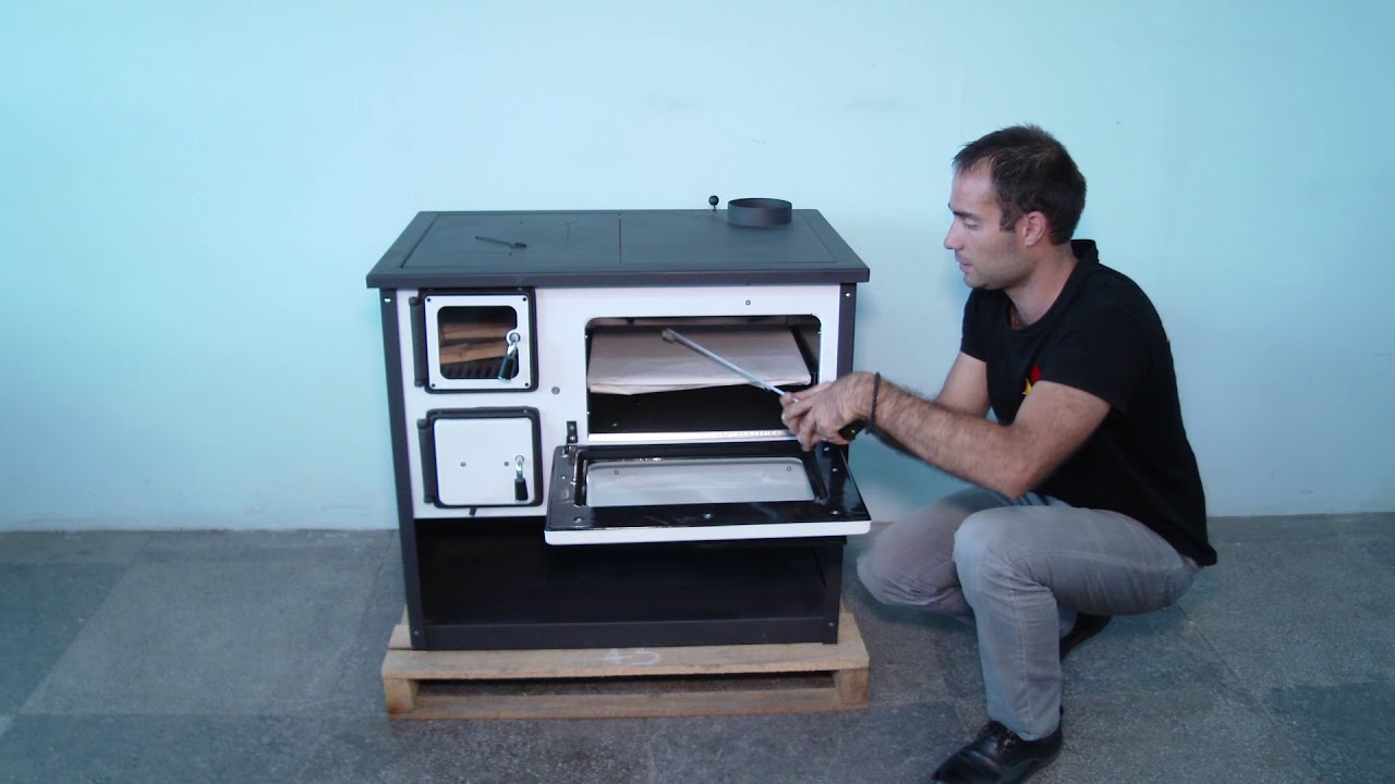 Presentation of wood burning cooker Skladova Tehnika Ognyana, 14kW