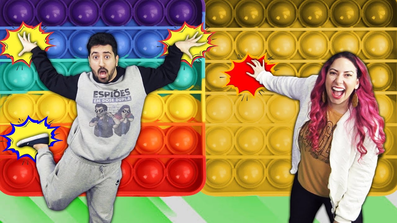 QUEM TERMINAR OS POP ITS GIGANTES PRIMEIRO GANHA | Gabriel e Shirley 2.0