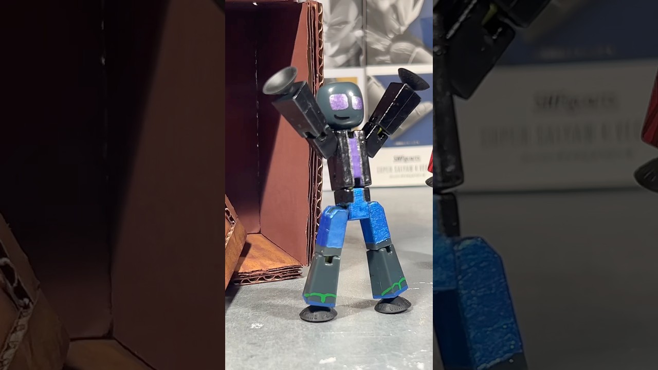 Мой НАШЕЛ Стикбот!