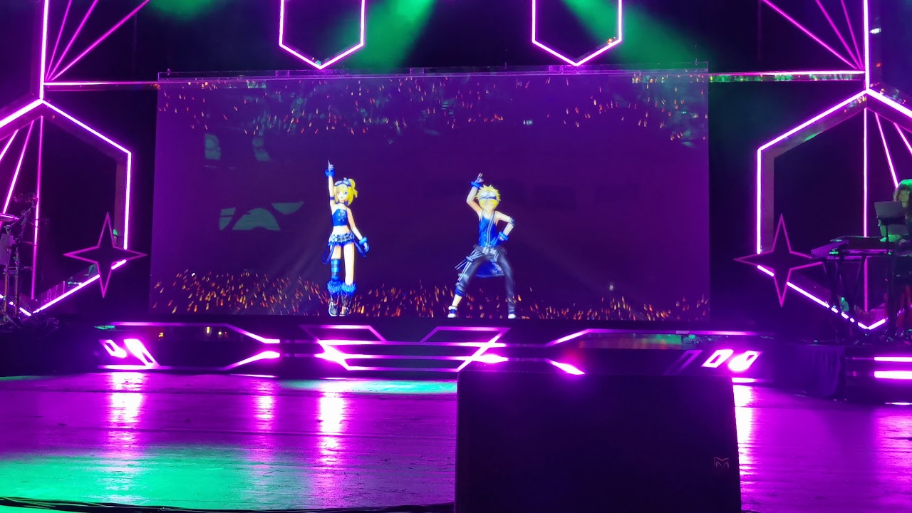 BRING IT ON - Giga Ft. Rin x Len Miku Expo London 2020