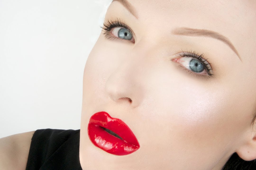 Perfect Glossy Red Lips Tutorial | John Maclean