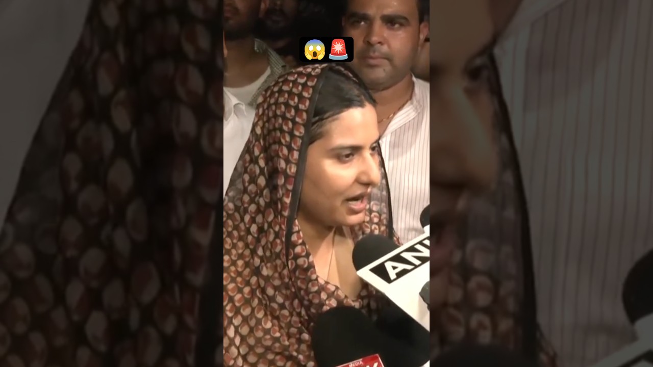 Why Did Iqra Hasan Protest?😱🚨 #shortsfeed #iqrahasan #asaduddinowaisi #imtiazjaleel #ytshorts