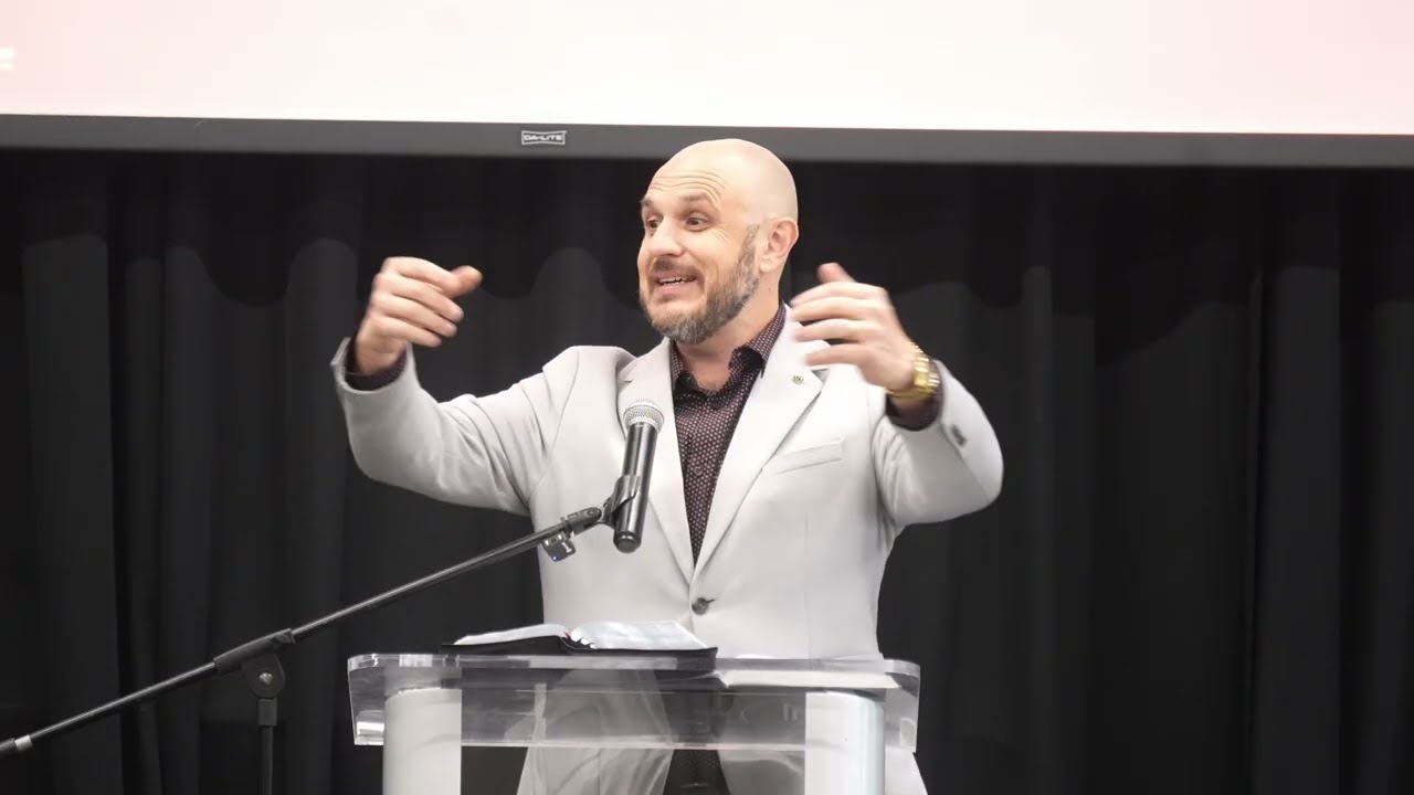 Christmas: God's Gift To The World | Luke Speckman