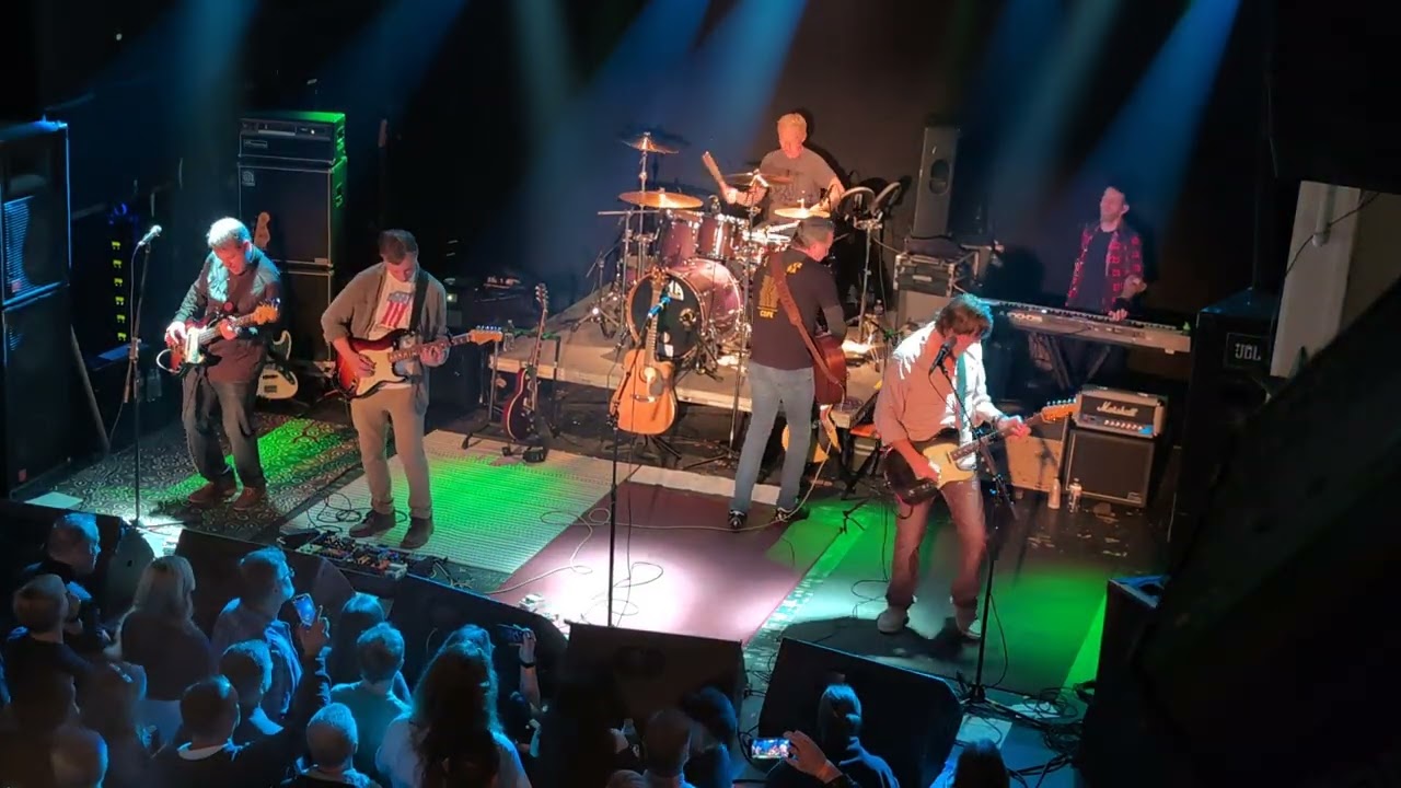 Far Too Jones - Ain't Got Time (live in Raleigh NC)