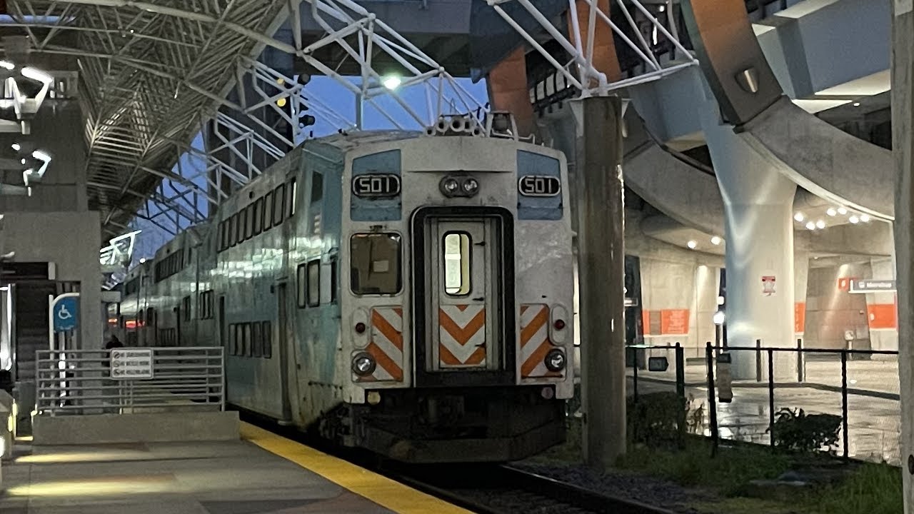 Tri-Rail: Riding on TRCX 501 from Miami Airport Station to Metrorail Transfer