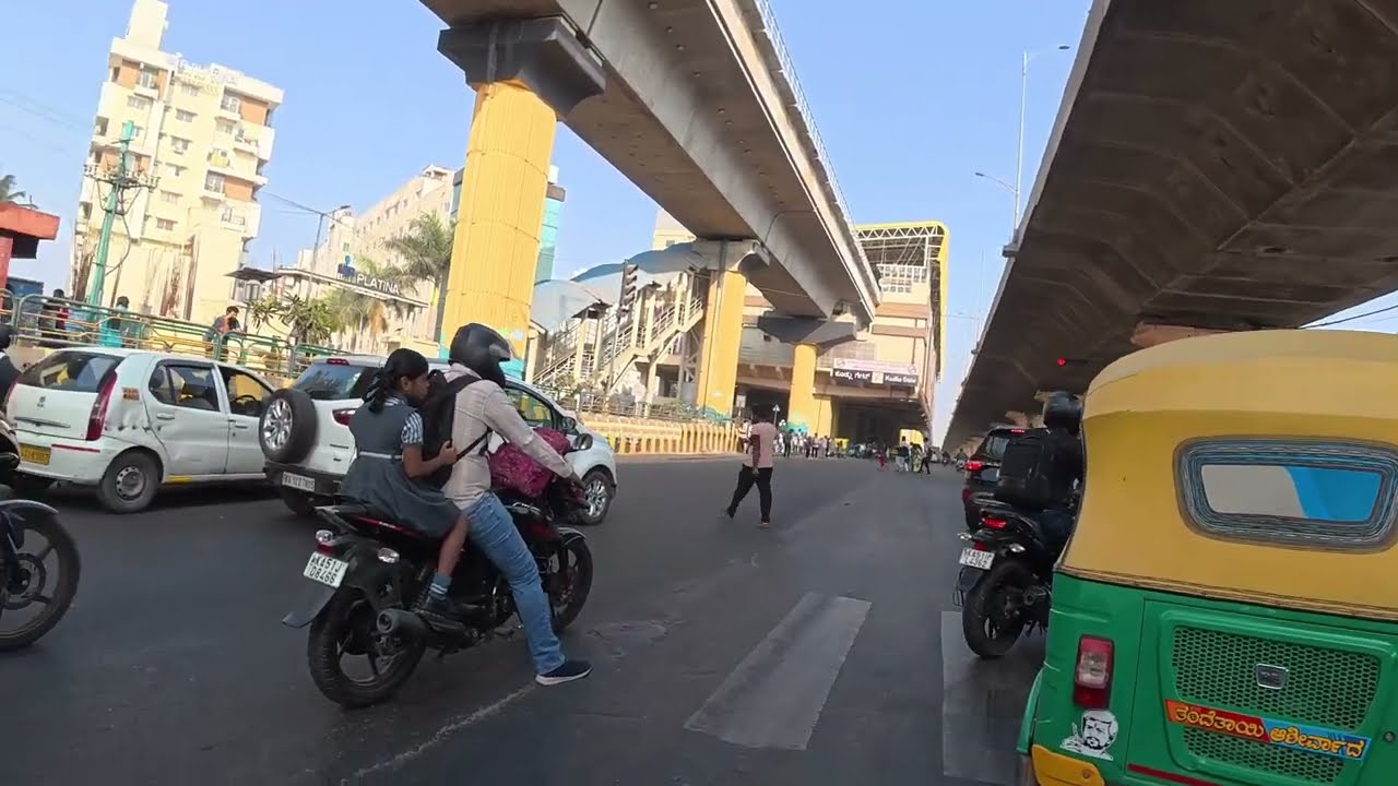 Daily Commute Bike Vlog – Heavy Traffic & Real Roads