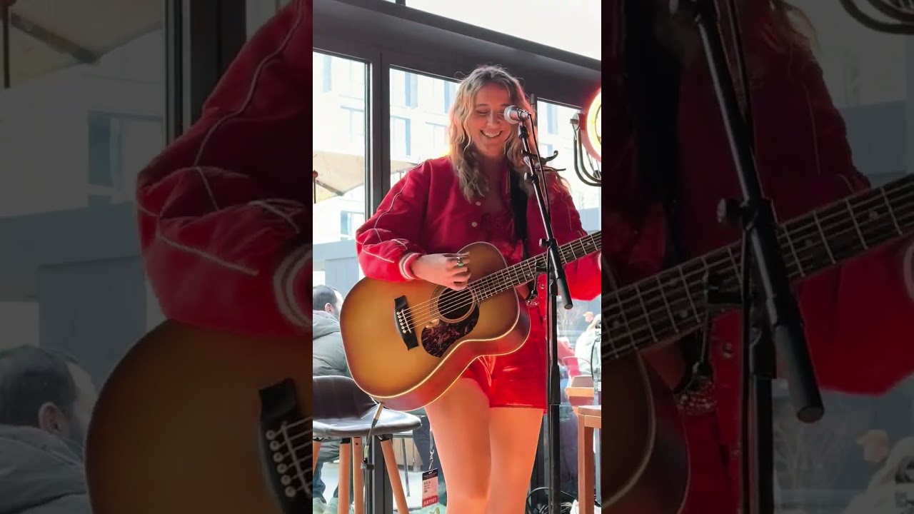 Kaylee Bell - Ring On It LIVE @ C2C Festival Berlin 08.03.2026 @kayleebell 