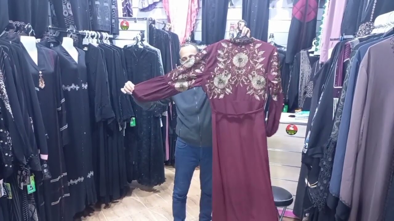 مرحبا بكم في سوق الأحد رقم المحل 553 مدخل 10 أكادير 🇲🇦 بيع أجمل العبايات بالجملة والتقسيط 🧕🎁💯