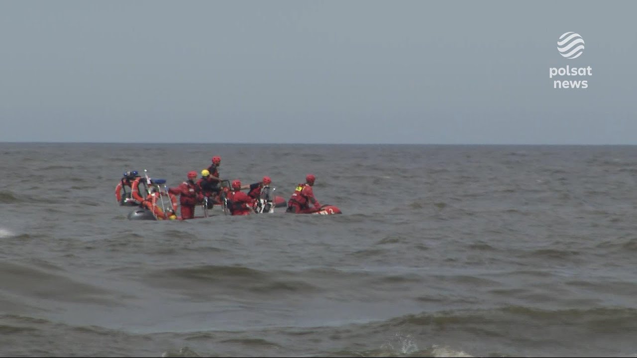 Tragedia w Jantarze. Nie żyje mężczyzna, który chciał pomóc tonącym