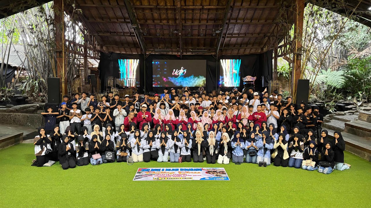 Outing Class SMP MUHAMMADIYAH 8 SEMARANG GOES TO JAKARTA-BANDUNG