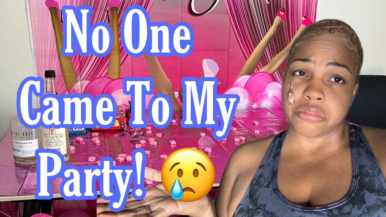I THREW A PARTY AND NO ONE CAME || THIS HOUSE IS INSANE!