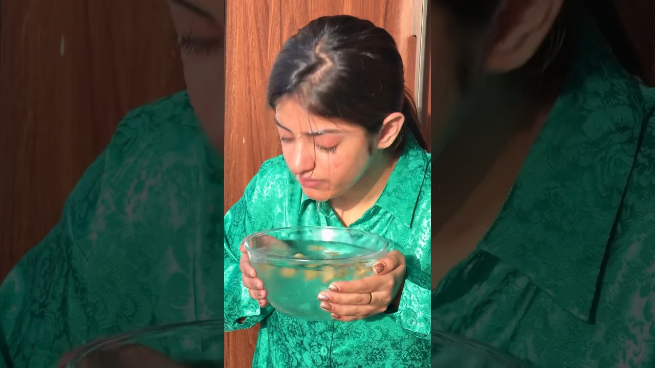 ICE WATER THERAPY 🧊💧 #glowingskin #homeremedies #skin #skincare #puffiness #skinbrightening #diy