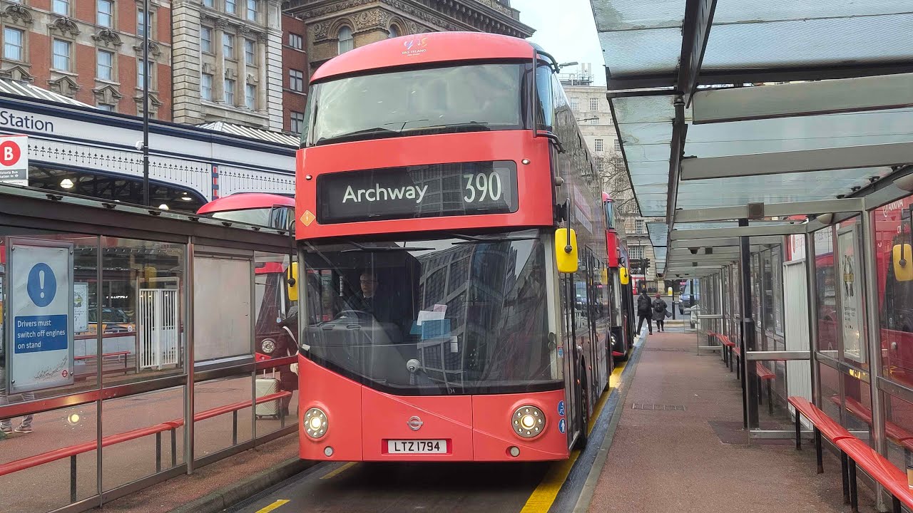 FRV: Metroline London Bus Route 390 | Victoria - Archway | LT794 (LTZ1794)