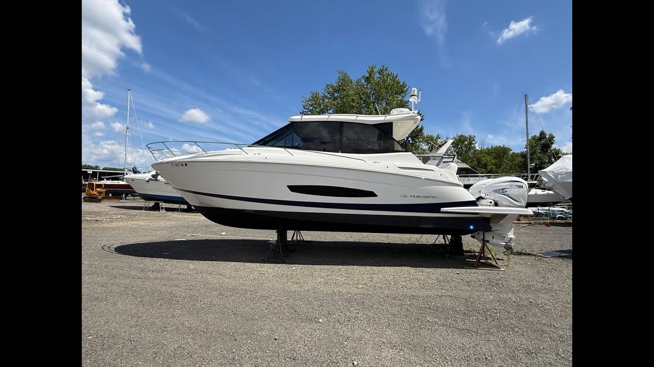 2022 Regal 36 XO - Brokerage Tour