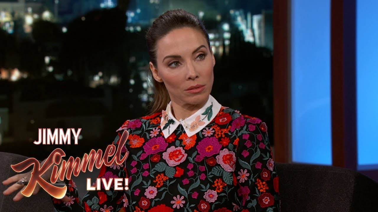 Whitney Cummings Gives Jimmy Kimmel 'Red Flag' Dating Test