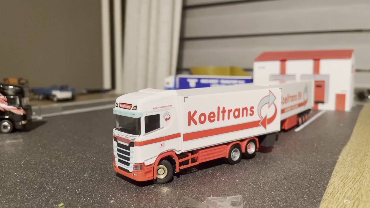 Build micro scale 1:87 rc truck . Koeltrans