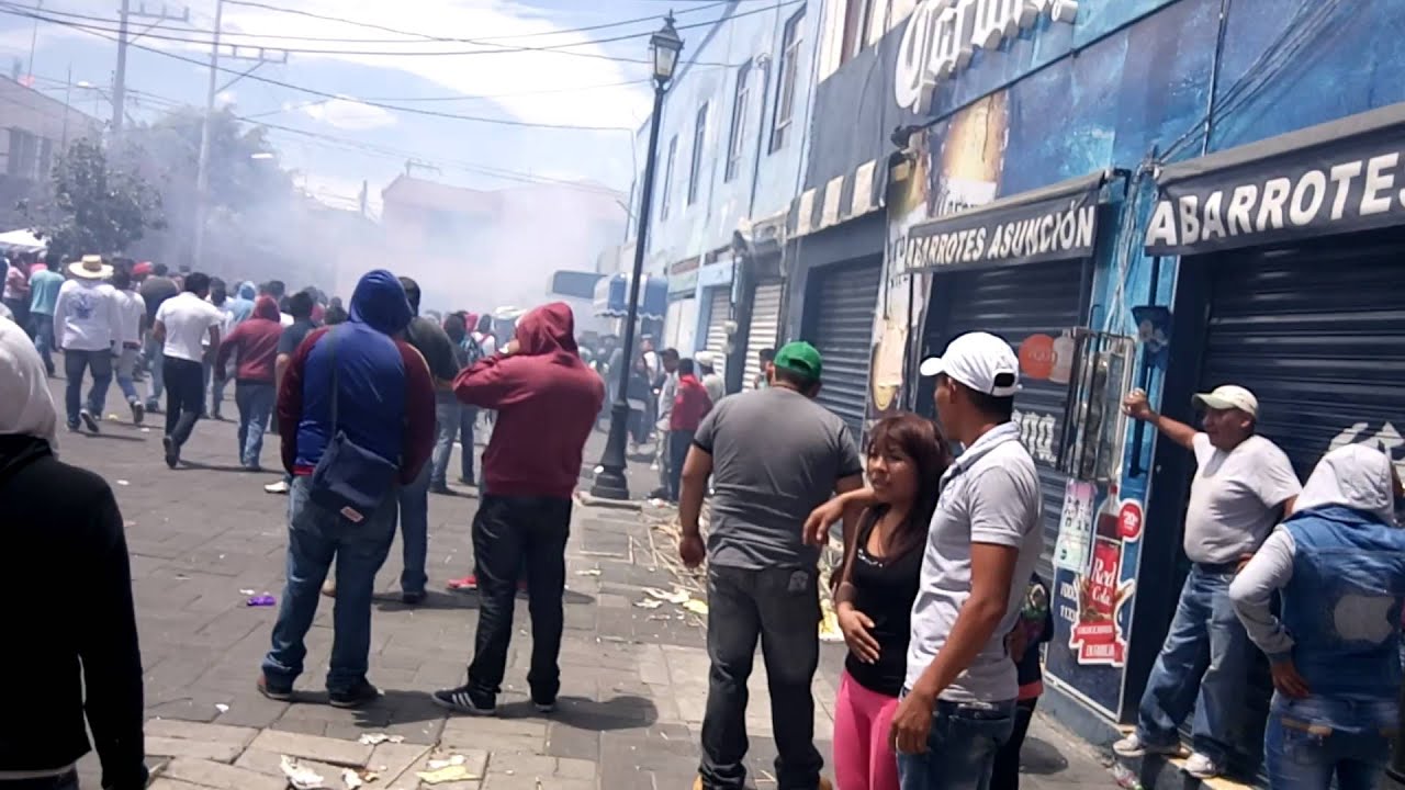 Quema de judas y toros barrio la asunci&oacute;n xochimilco 2016