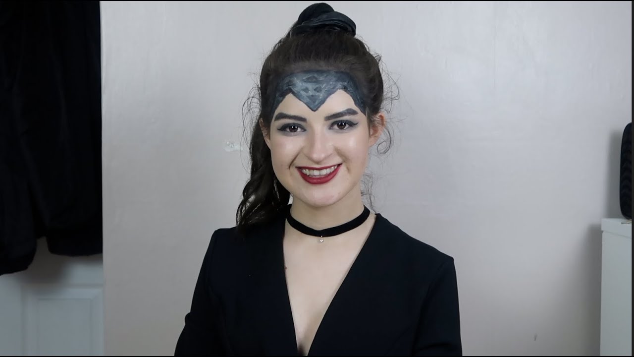 EVIL QUEEN / REGINA (ONCE UPON A TIME) MAKEUP, HAIR & OUTFIT TUTORIAL / COSPLAY!