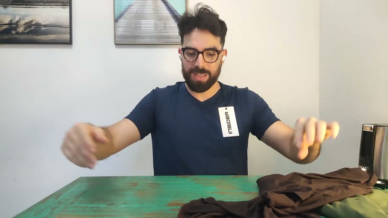Comparação de Tech T-Shirt: Alternativas a  Insider lojas  Mirante e Basicamente