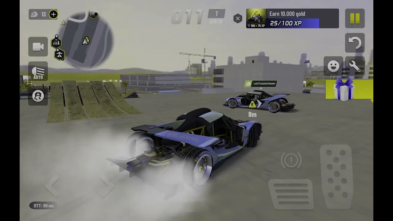 Je joue avec mon copain en ligne dans le jeux de voiture 🏎️ 🤯