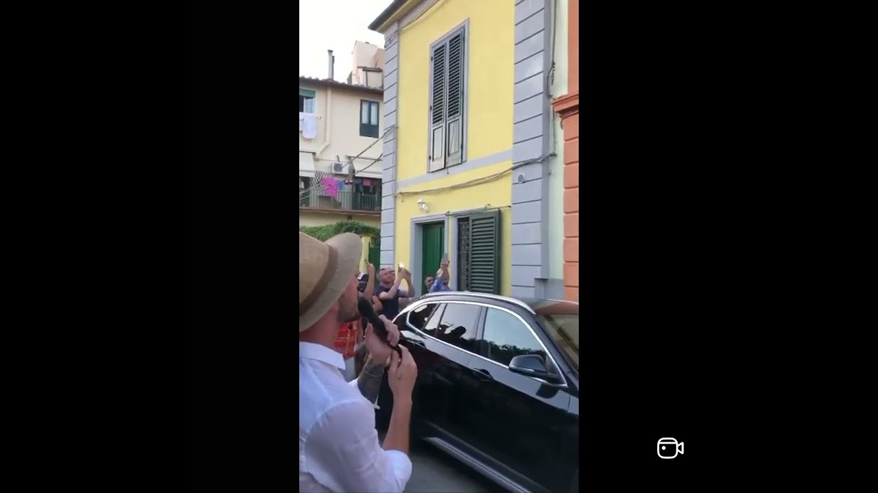 Il giorno prima delle nozze Gaetano Castrovilli dedica “A te” di Jovanotti alla sua Rachele