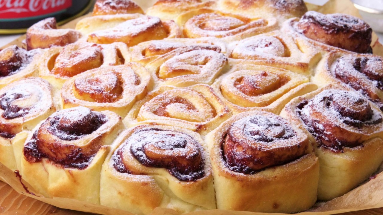 Ružice od dizanog tijesta s pekmezom • ReciPeci Sandre Gašparić