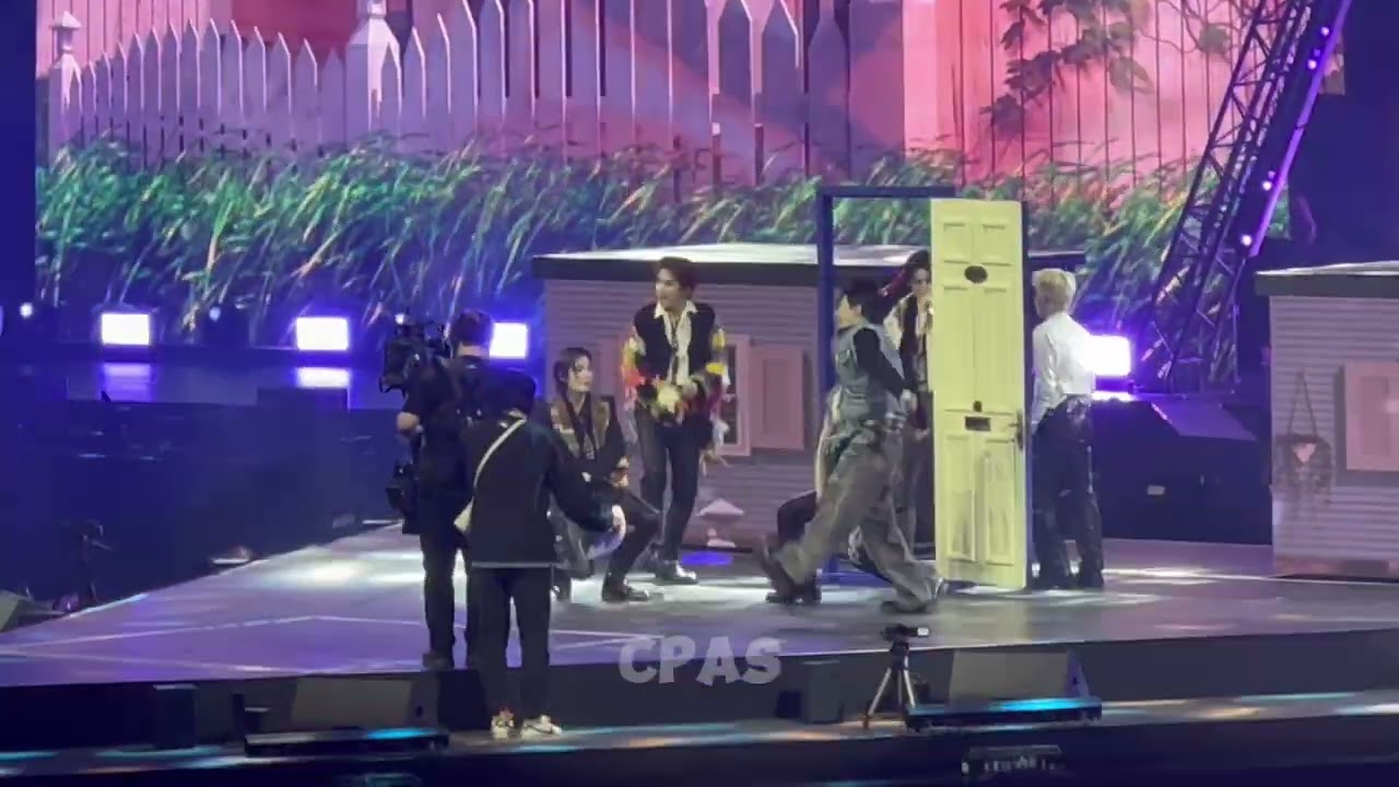 Idol Reaction to BoyNextDoor Performance at AAA2023