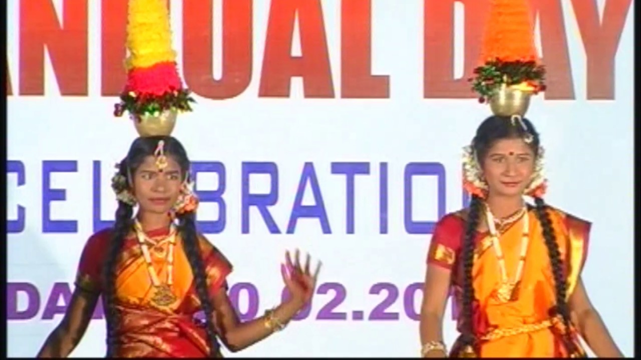 RDPS:ANNUAL DAY - 2015 - Karakattam