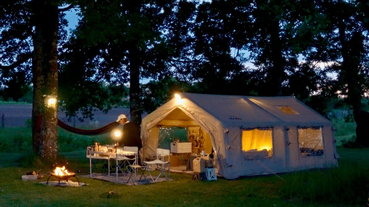 CAMPING IN THE COMFORT OF HOME IN A XXL AIR TENT | ASMR | COUPLE CAMPING | FRENCH NATURE GLAMPING