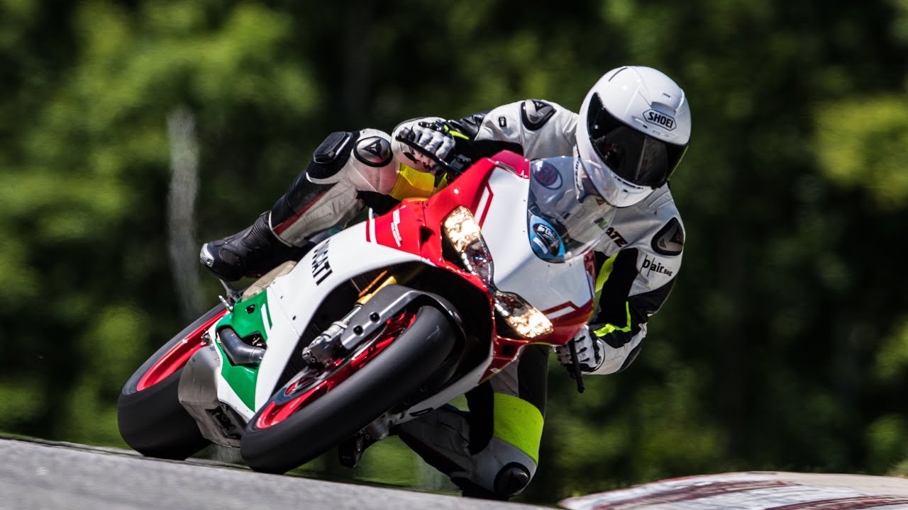 Ducati 1299R takes on Palmer Motorsports Park with Tony's Trackdays: Black Group
