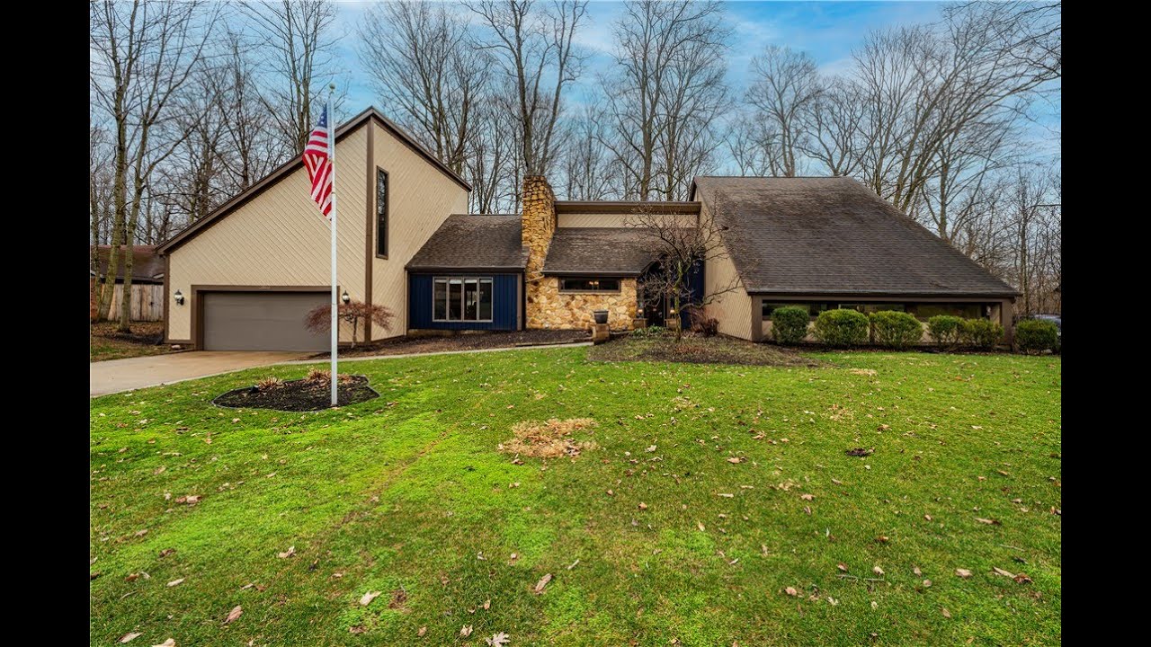 2860 Homeway Drive, Beavercreek, OH, 45434 Tour - $499,900