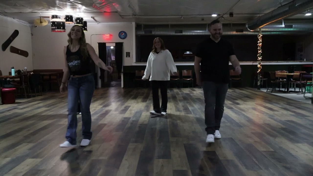 Copperhead Road- Line Dance Demo (BEGINNER)