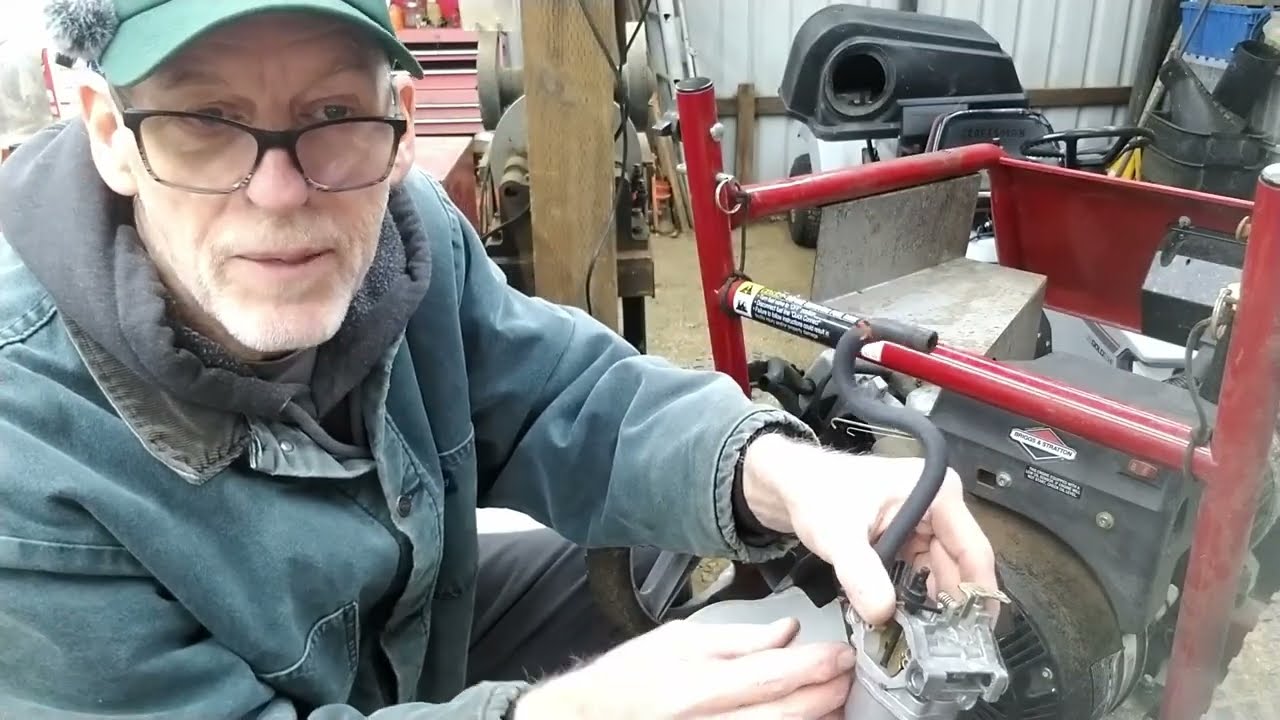 The #1 Reason My Engine Won't Start, Briggs & Stratton, or Any Small Gas Engine. Start to finish.