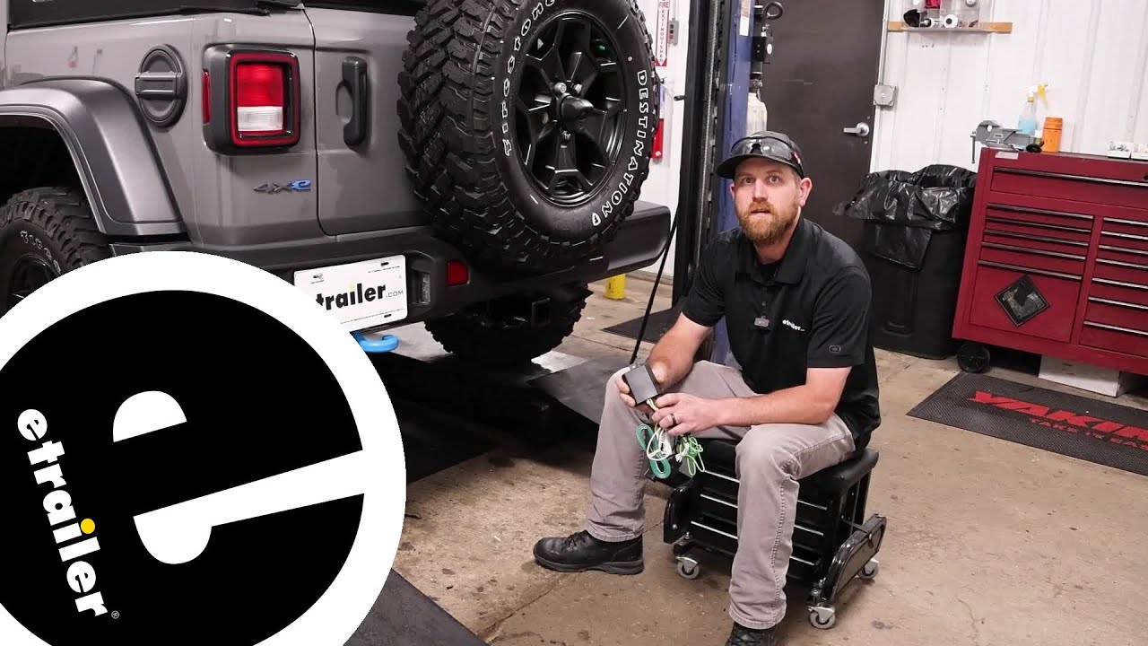 Installation Guide for the Curt T-Connector Vehicle Wiring Harness - 2023 Jeep Wrangler 4xe