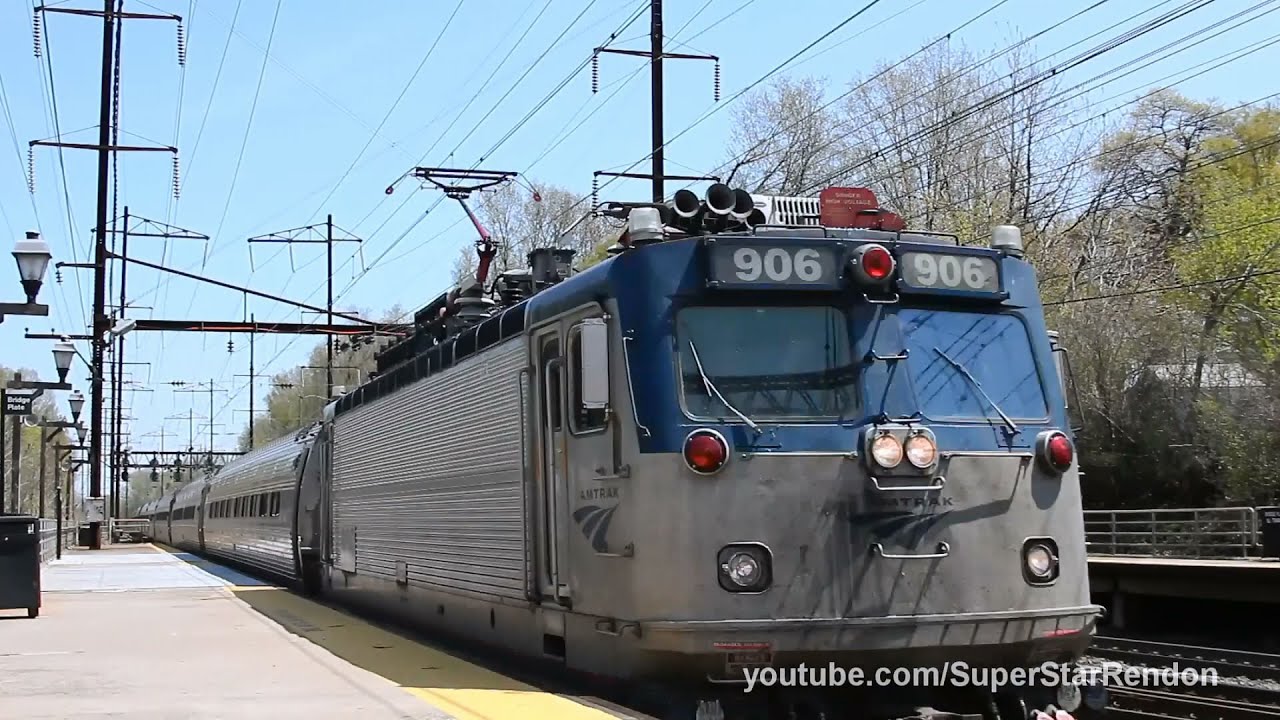 Easter Day Railfanning at Metuchen Station with plenty of Horn Action