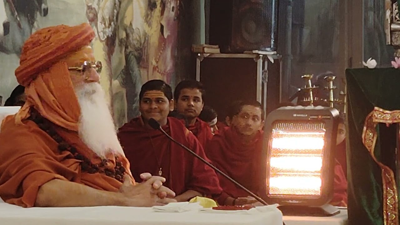 \ramanreti ashram\01.01.2026. parvachan maharajshri brahmand ghat