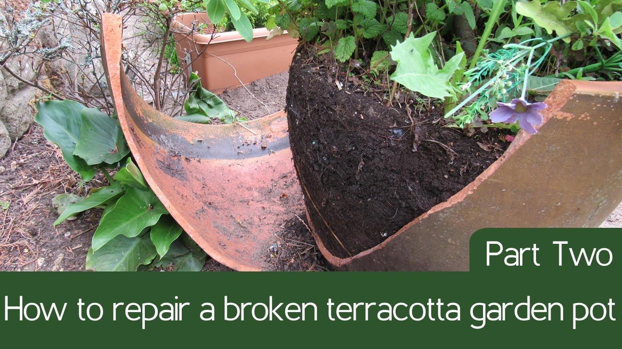 How to repair a broken terracotta garden pot - Part 2/3