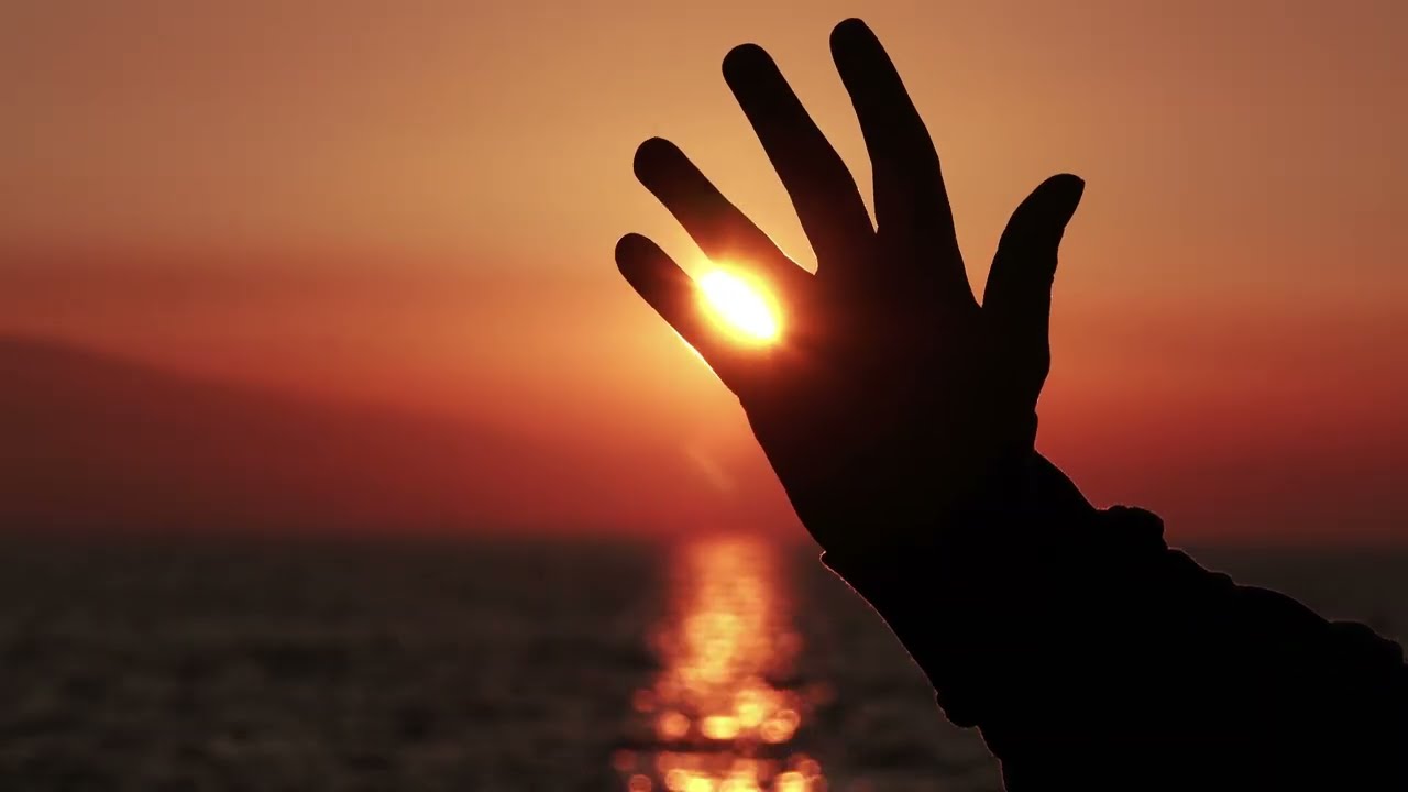 Graça Que Me Alcança - Refúgio Gospel | Louvor e Adoração | Música Gospel