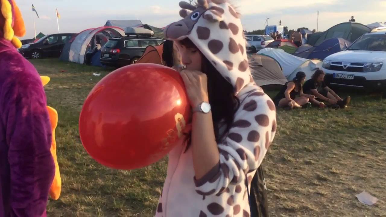 Luftballon Aktion beim Summer Breeze 2016 