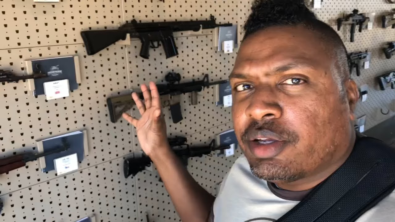 Drive Tanks // Military Theme Park // Machine Gun Wall Of Awesome!