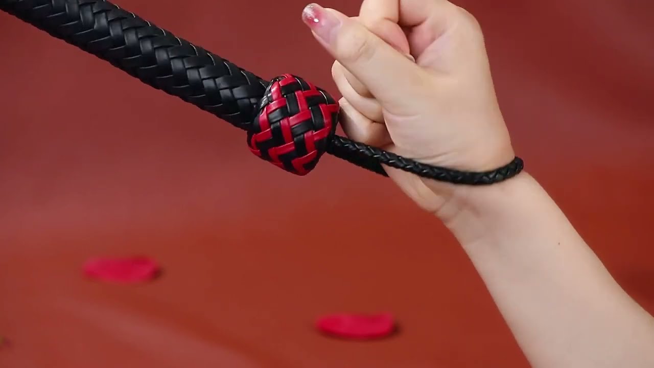 Utimi Rose Whip - BDSM Nine Tails Braided Leather Flirt Whip