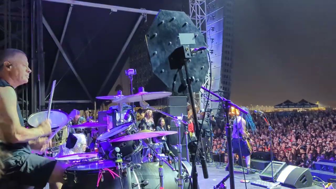 NOFX - 72 Hookers - Final Show, San Pedro 04/10/24