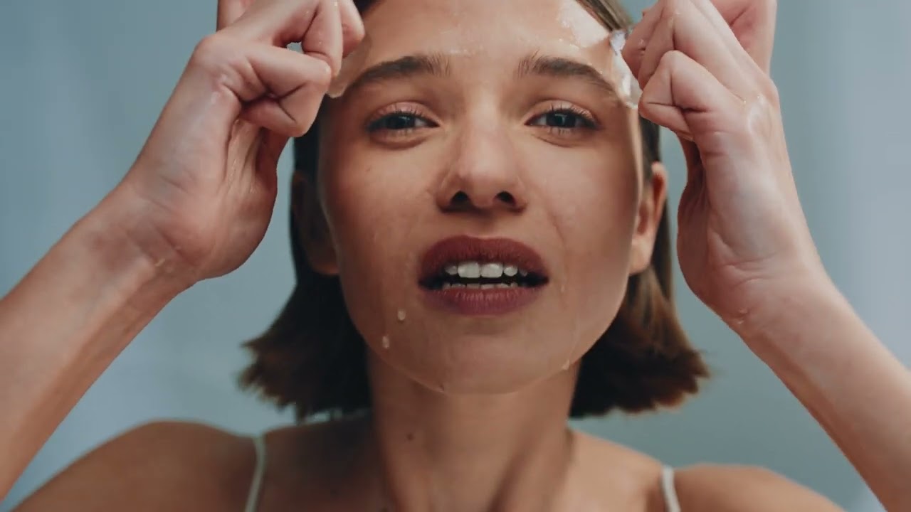 Ma dobbiamo davvero fare sempre di più per piacerci di più? Forse… no. Libera la tua Bellezza