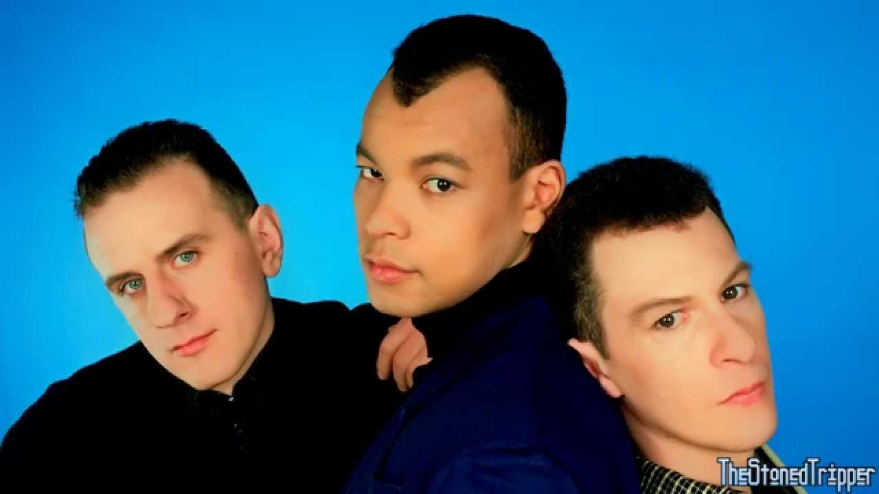 Fine Young Cannibals - She Drives Me Crazy [Lyrics] [720p]
