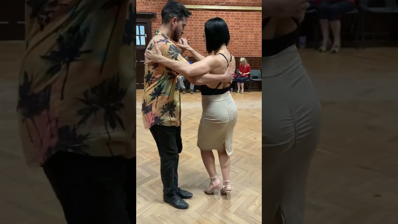 Classes with Roxane Camargo & Giuliano Calvimonte at Reading Tango Club