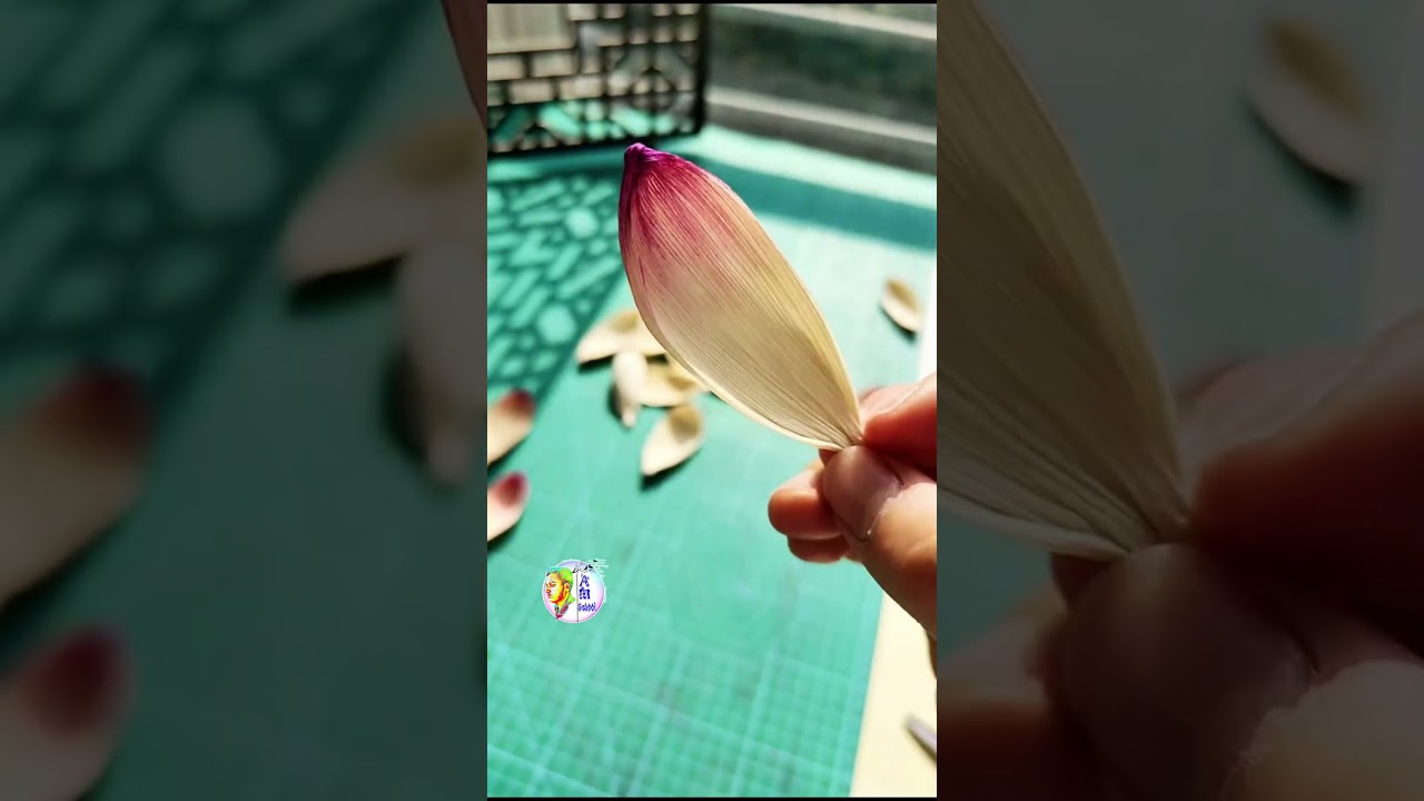 Corn Husk Art: Lotus & Dragonfly Magic! 🌿✨🪷🧚 #cornhuskart #craftstory #diy