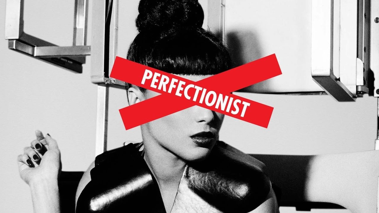 Natalia Kills - Wonderland